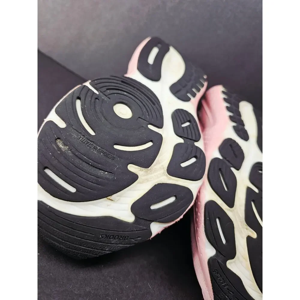 Brooks women little